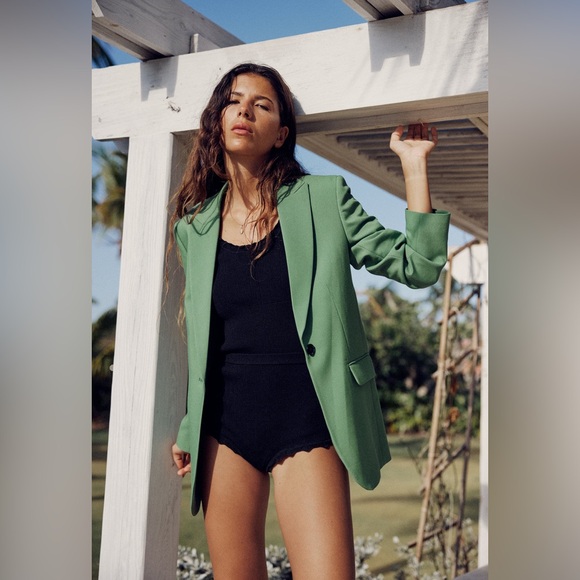 Zara Jackets & Blazers - NWT ZARA WOMEN STRAIGHT CUT BUTTONED BLAZER GREEN 3736/042 size S